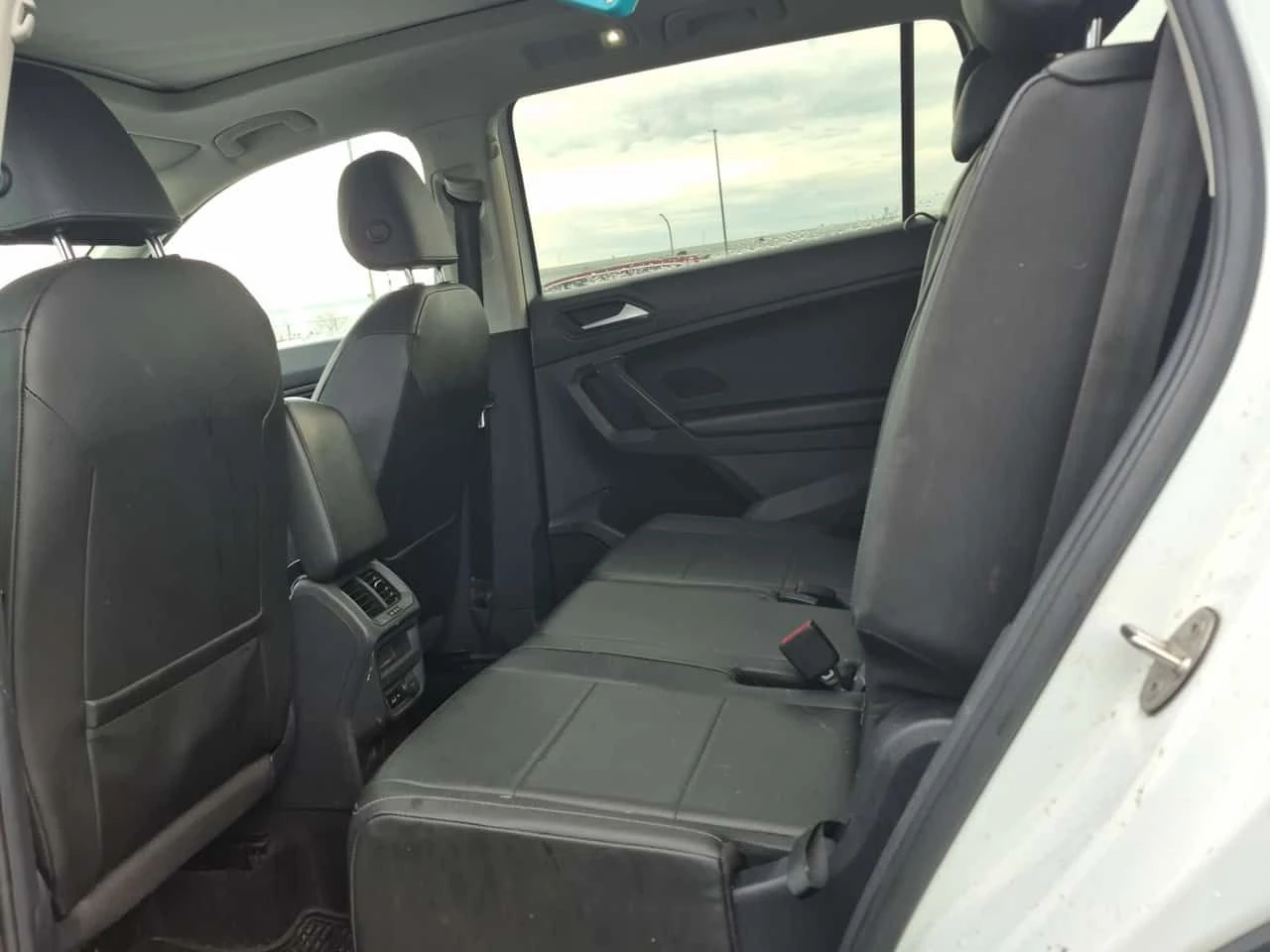 VW Tiguan COMFORTLINE * PANORAMA* ��������* �� �����* CARFAX | Mobile.bg � ����������� 12