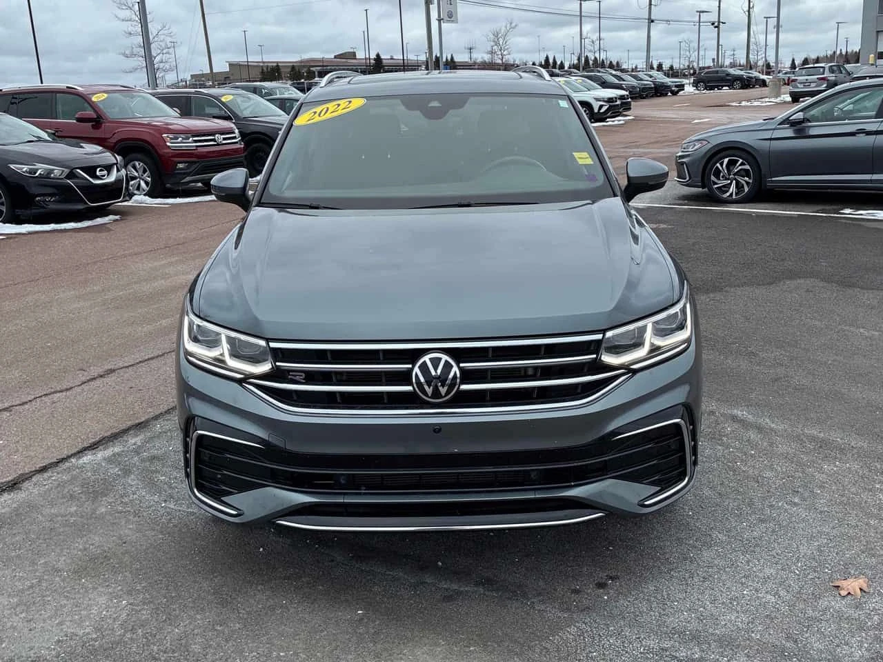 VW Tiguan * Highline R Line * Дигитално табло * Обдухване * , снимка 6 - Автомобили и джипове - 53953859