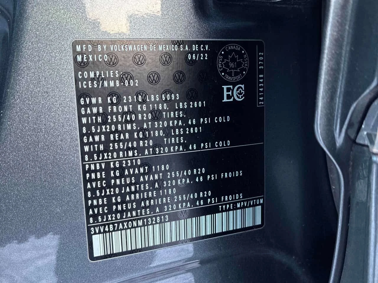 VW Tiguan * Highline R Line * Дигитално табло * Обдухване * , снимка 10 - Автомобили и джипове - 53953859