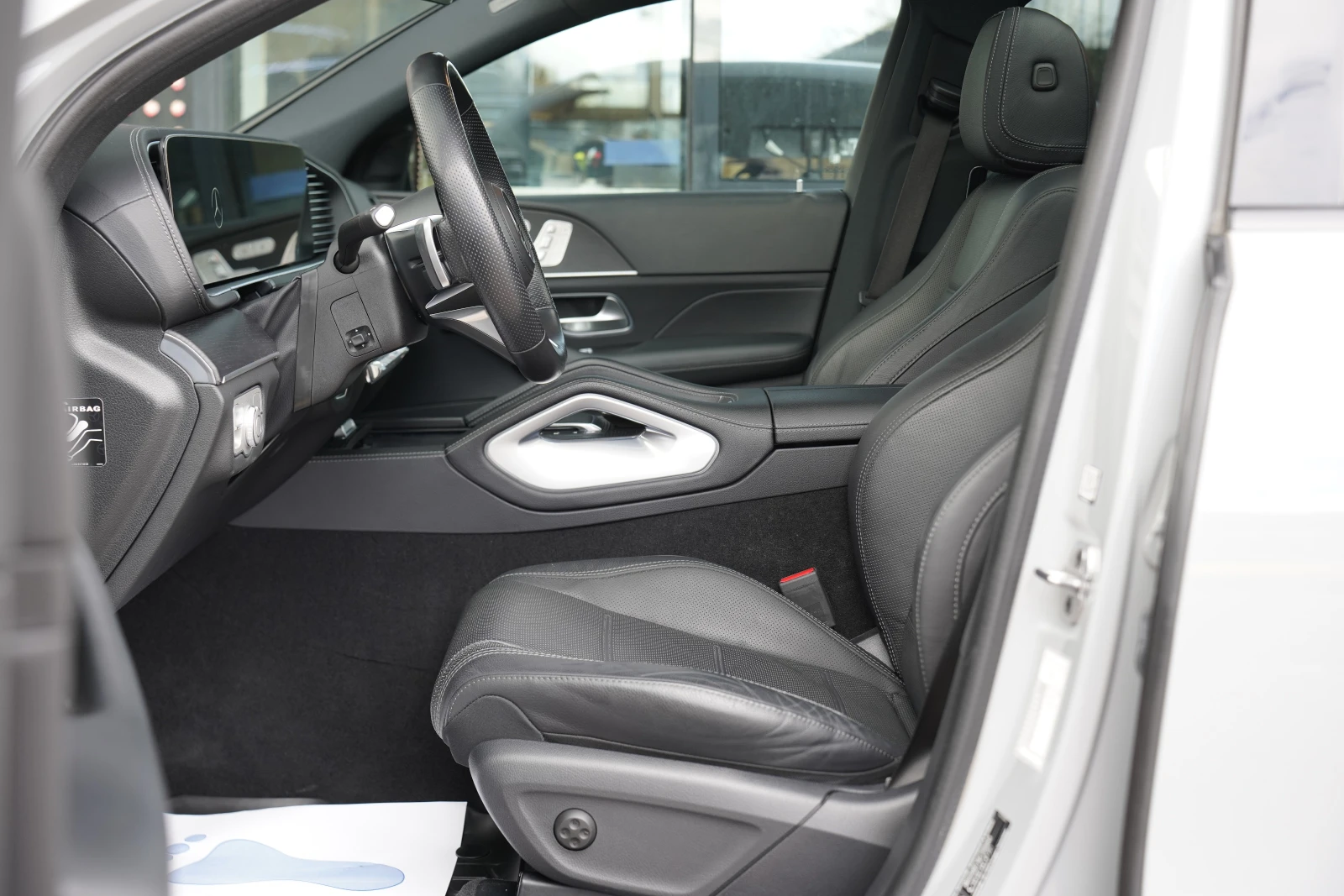 Mercedes-Benz GLE 450 AMG Line Coupe 4Matic Night Package, снимка 9 - Автомобили и джипове - 54104702