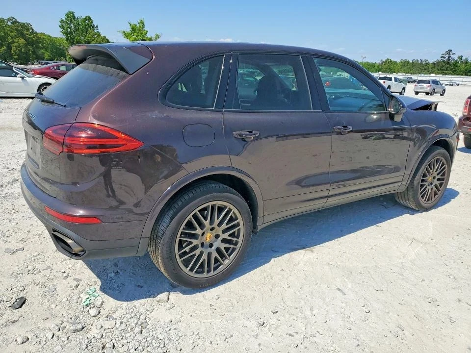 Porsche Cayenne, снимка 3 - Автомобили и джипове - 54675307