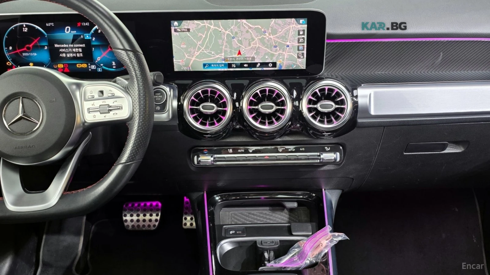 Mercedes-Benz GLB 250 4MATIC / AMG PKG / DISTRONIC / ПОДГРЕВИ / ПАНОРАМА, снимка 13 - Автомобили и джипове - 54891903