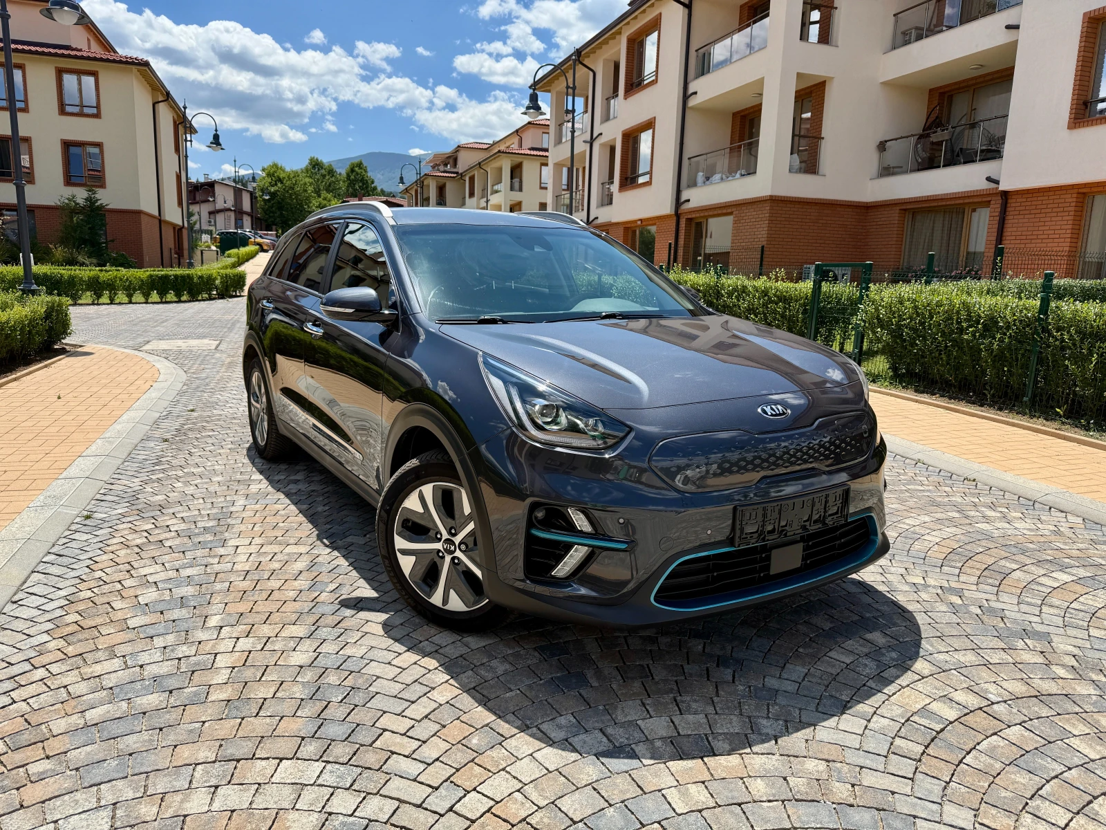 Kia Niro 64kwh, снимка 2 - Автомобили и джипове - 55164356