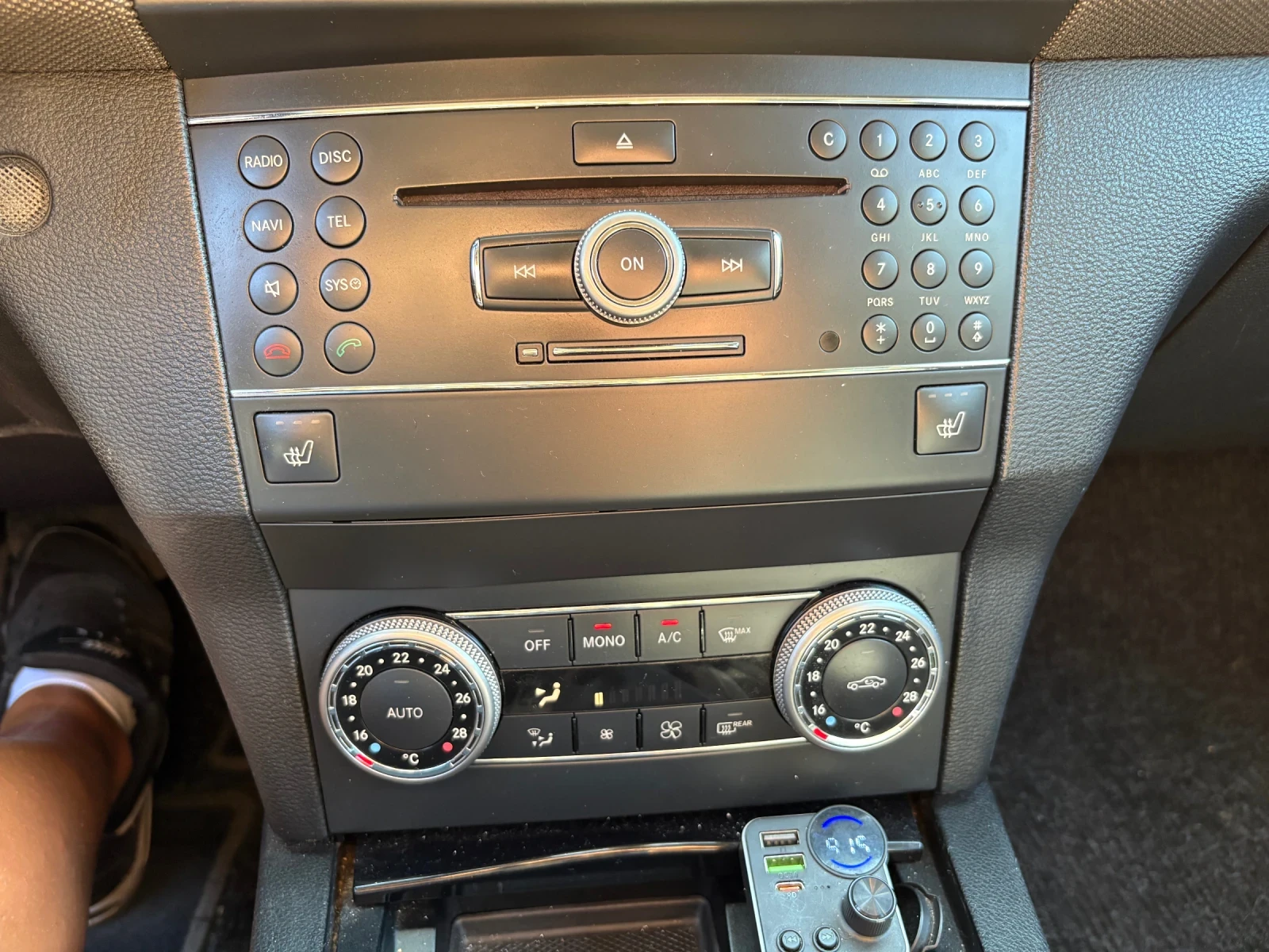 Mercedes-Benz GLK 320 CDI 4 Matic, снимка 12 - Автомобили и джипове - 55470526