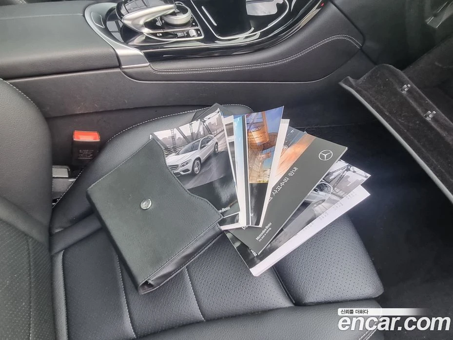 Mercedes-Benz GLC GLC220 d 4MATIC, снимка 17 - Автомобили и джипове - 56117278