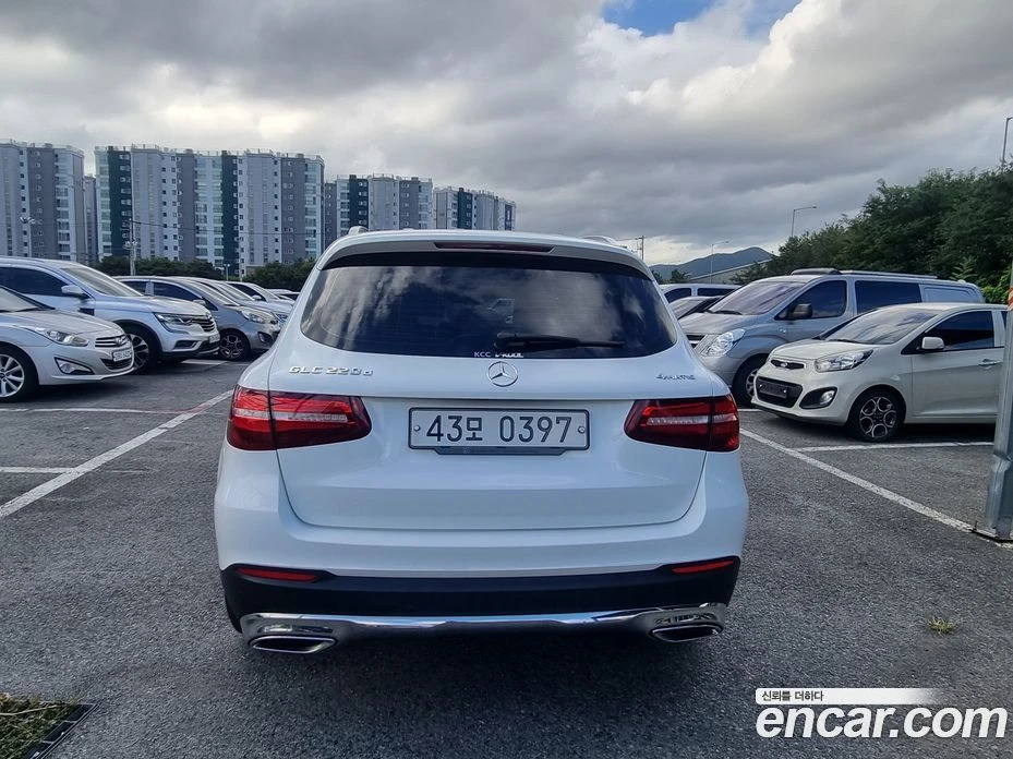 Mercedes-Benz GLC GLC220 d 4MATIC, снимка 7 - Автомобили и джипове - 56117278