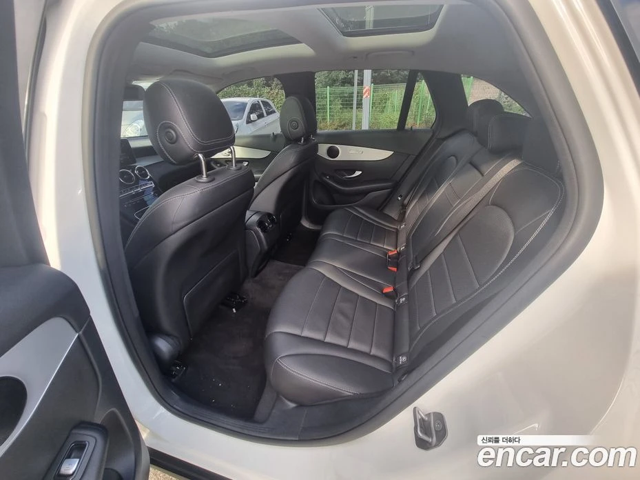 Mercedes-Benz GLC GLC220 d 4MATIC, снимка 12 - Автомобили и джипове - 56117278