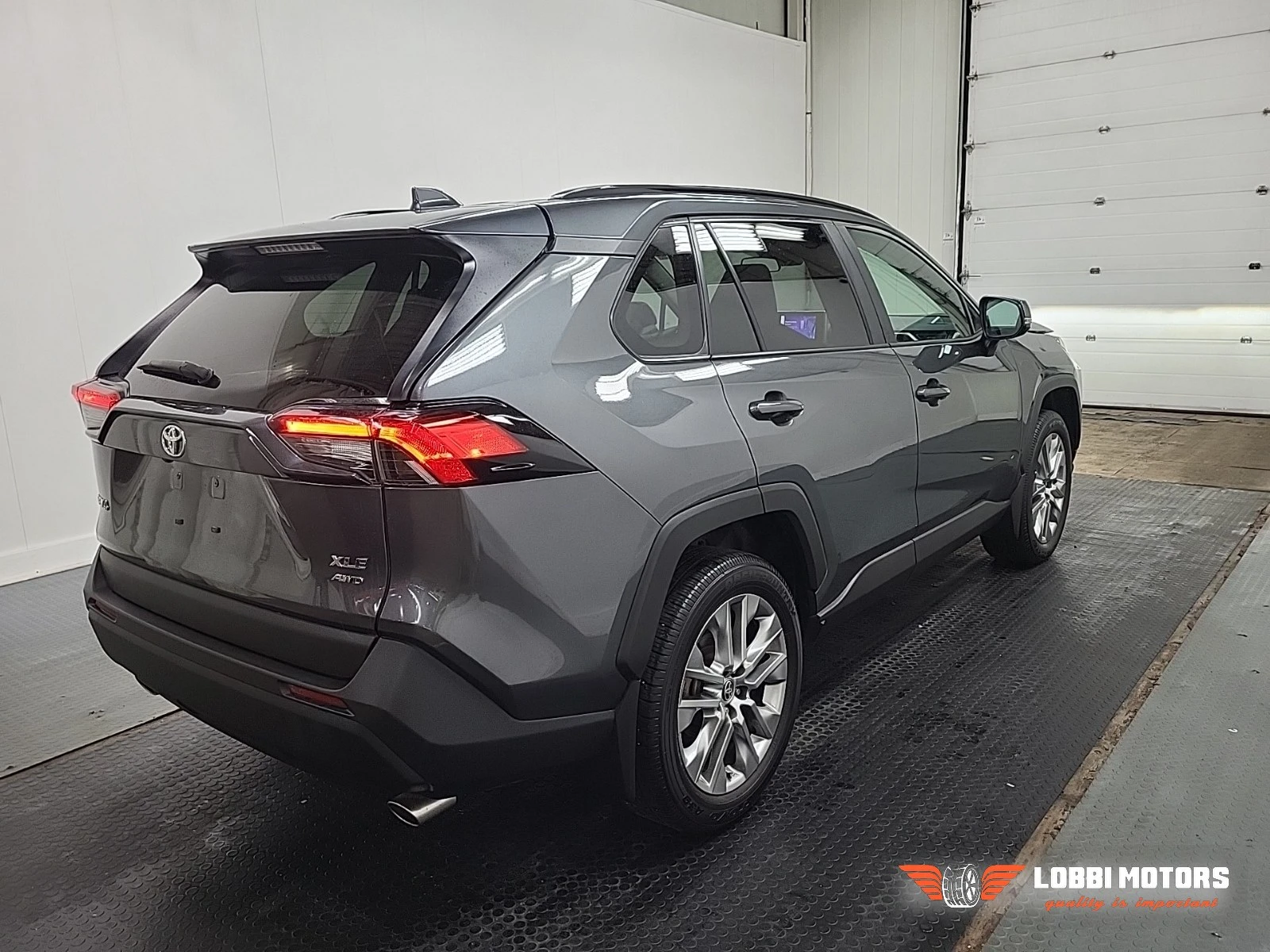 Toyota Rav4, снимка 3 - Автомобили и джипове - 56126845