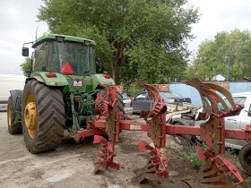 Трактор John Deere 8200, снимка 2