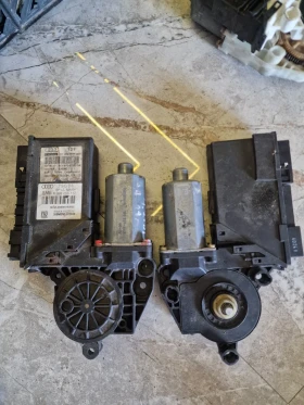     4E910802B       AUDI 