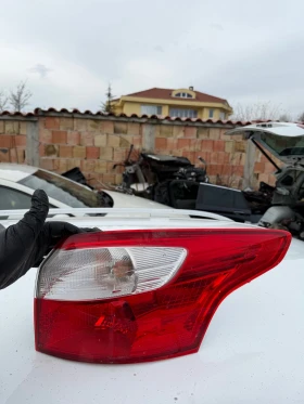 ����� �� �������� �� Ford Focus MK3 SW 2011� ����� ������ ����