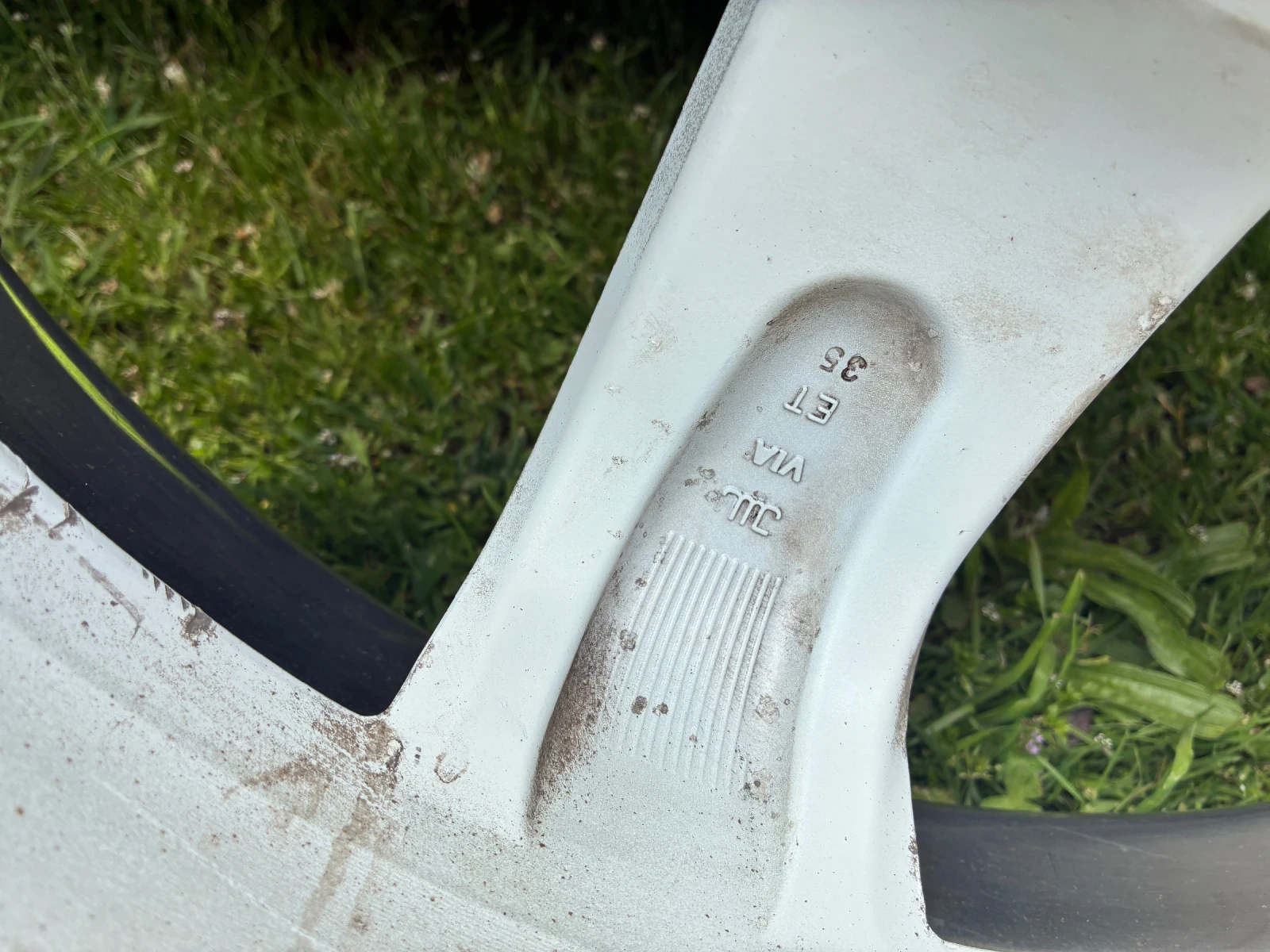 ���� � ������ 245/50R19 | Mobile.bg � ����������� 7