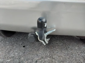 Toyota Corolla verso 1.6  vvti, снимка 11