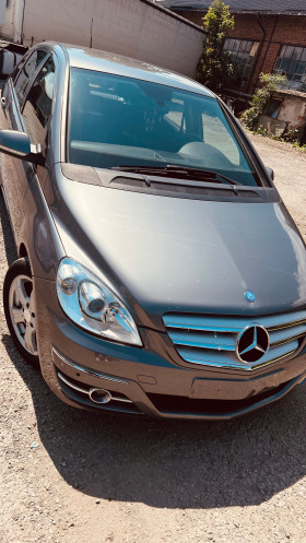 Mercedes-Benz B 200 CDI, снимка 10 - Автомобили и джипове - 45650680