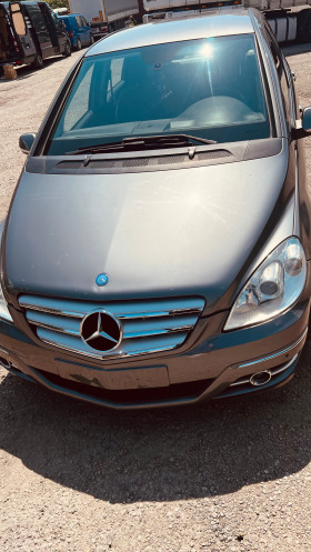 Mercedes-Benz B 200 CDI, снимка 9 - Автомобили и джипове - 45650680
