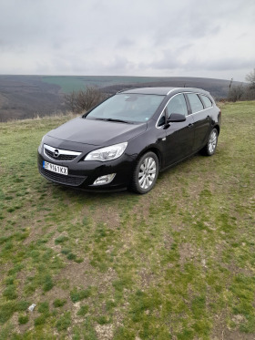 Opel Astra, снимка 1 - Автомобили и джипове - 45928123