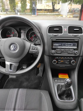 VW Golf 1.6дизел 105кс, снимка 10