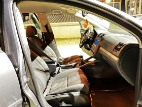 VW Golf 1.9TDI/105/UNITED/2008Г - 3850 € / 7529.95 лв. - 15225269 16