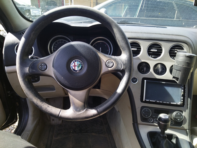 Alfa Romeo 159 1.9JTDm 16V, снимка 6 - Автомобили и джипове - 46310028