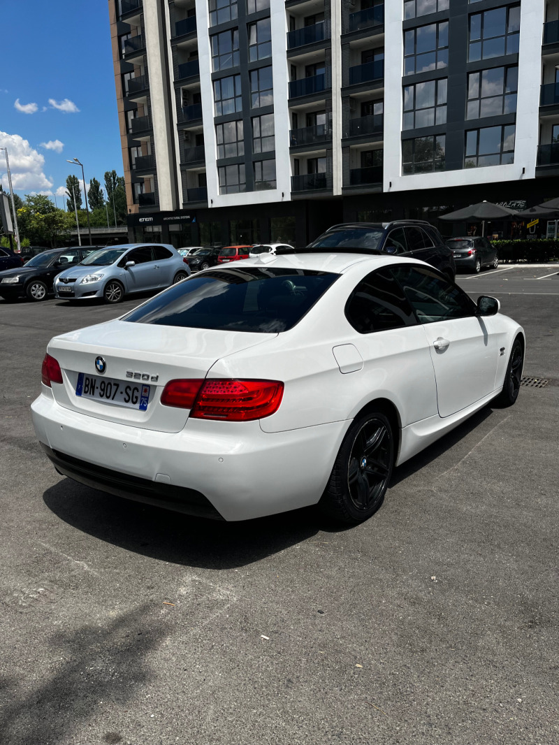 BMW 320, снимка 5 - Автомобили и джипове - 46407695