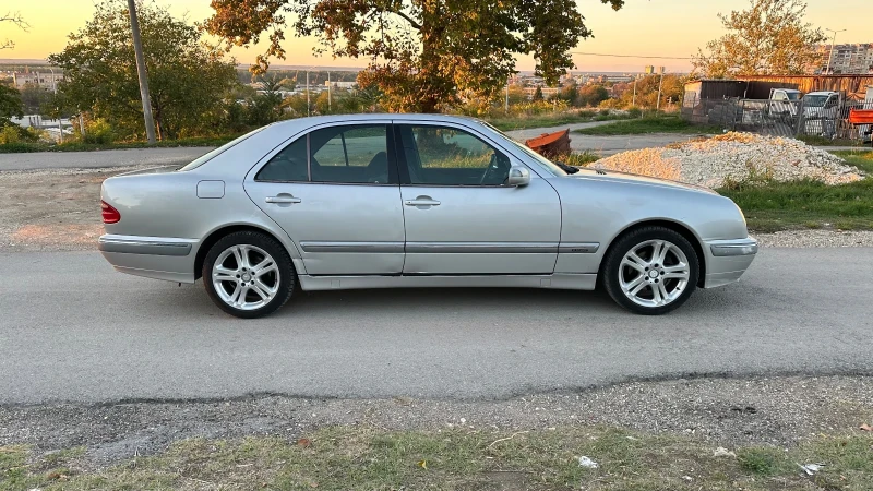 Mercedes-Benz E 220 Face 143 hp Нов Внос Клима, снимка 6 - Автомобили и джипове - 47499814