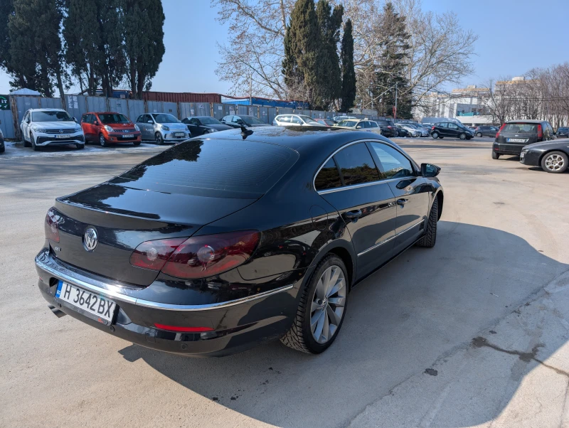 VW Passat, снимка 14 - Автомобили и джипове - 49289926