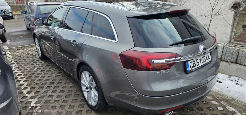 Opel Insignia, снимка 3 - Автомобили и джипове - 49433737