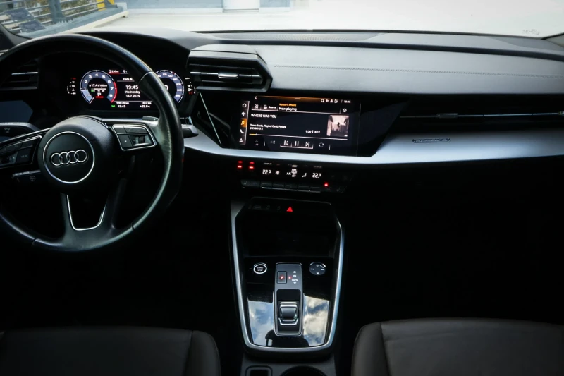 Audi A3 40 TFSI mild hybrid Black Edition , снимка 12 - Автомобили и джипове - 51134226