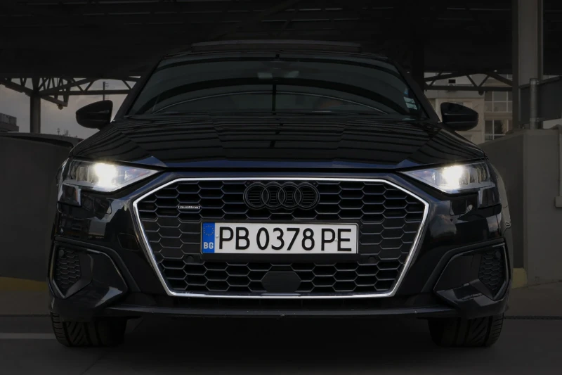 Audi A3 40 TFSI mild hybrid Black Edition , снимка 3 - Автомобили и джипове - 51134226