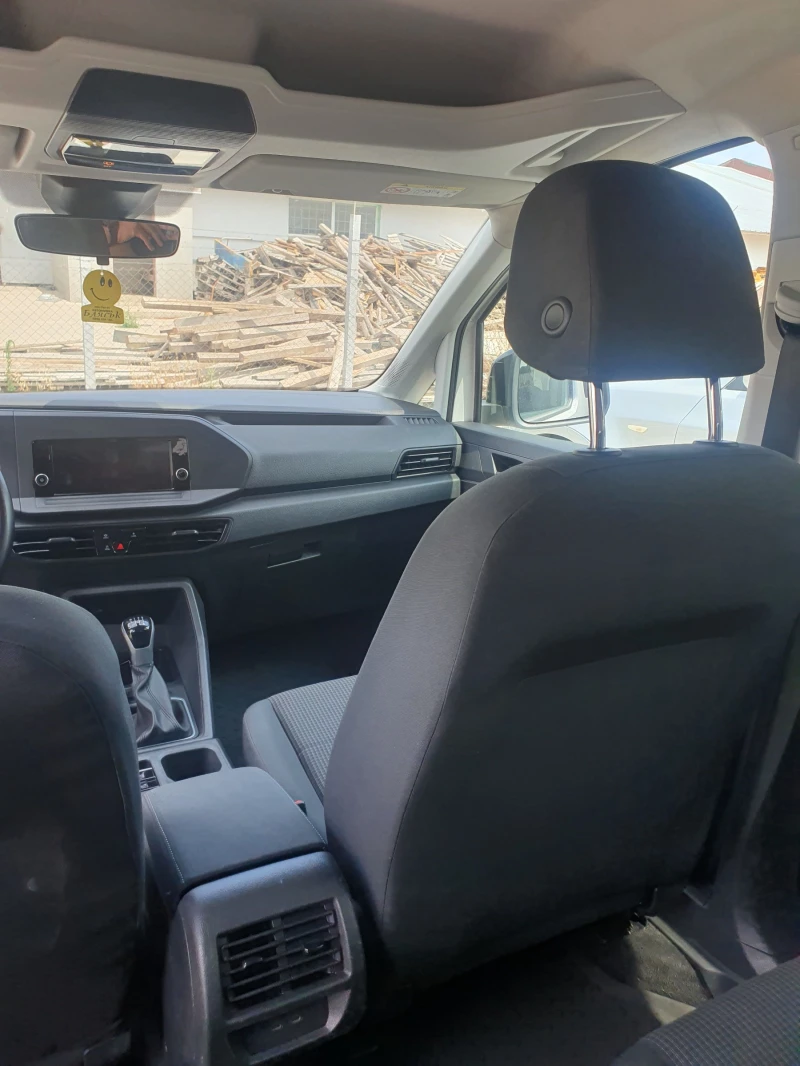 VW Caddy MAXI 6+ 1 - TOП Състояние!, снимка 9 - Автомобили и джипове - 51090676