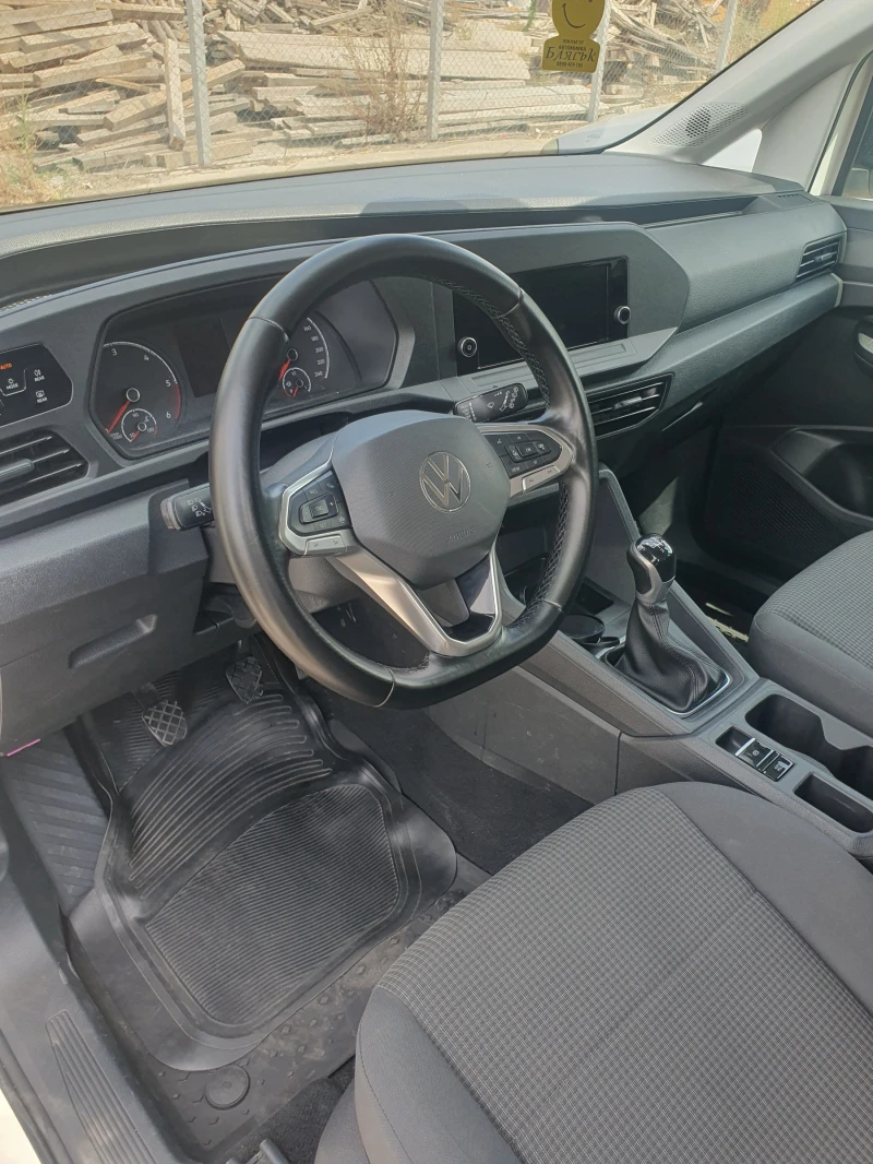 VW Caddy MAXI 6+ 1 - TOП Състояние!, снимка 8 - Автомобили и джипове - 51090676