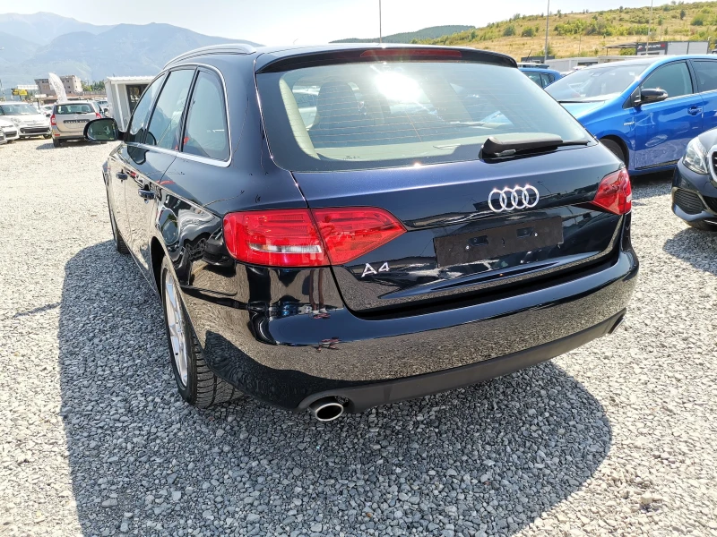 Audi A4 3.2i A 4x4, снимка 4 - Автомобили и джипове - 51454626