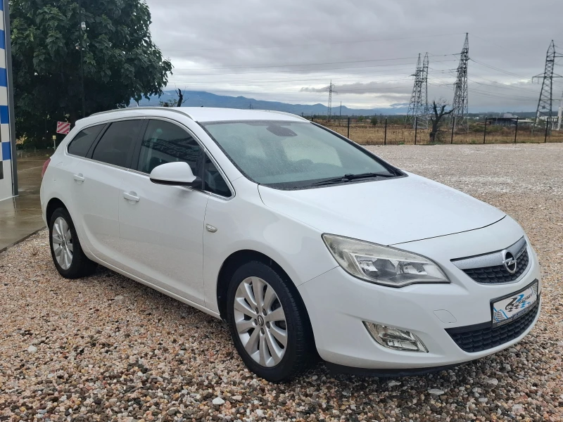 Opel Astra 1.7CDTI/Euro5A, снимка 4 - Автомобили и джипове - 51934437