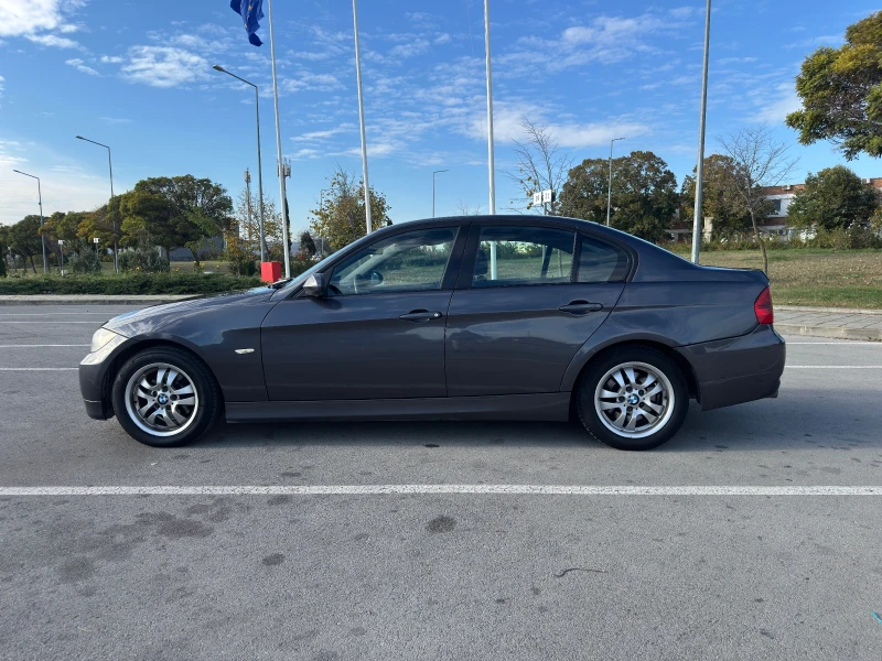 BMW 320 E90, снимка 3 - Автомобили и джипове - 52165141