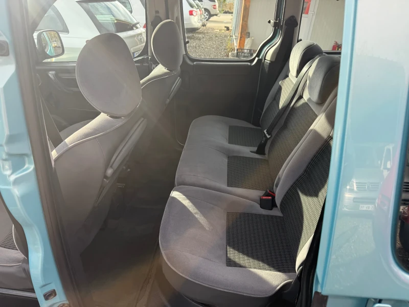 Citroen Berlingo 1.6, снимка 8 - Автомобили и джипове - 52191494