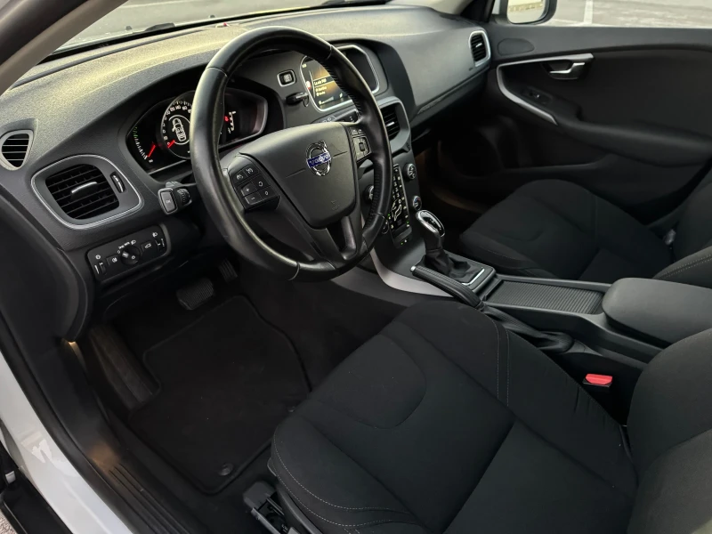 Volvo V40 Cross Country D2 GEARTRONIC SUMMUM, снимка 8 - Автомобили и джипове - 52216604