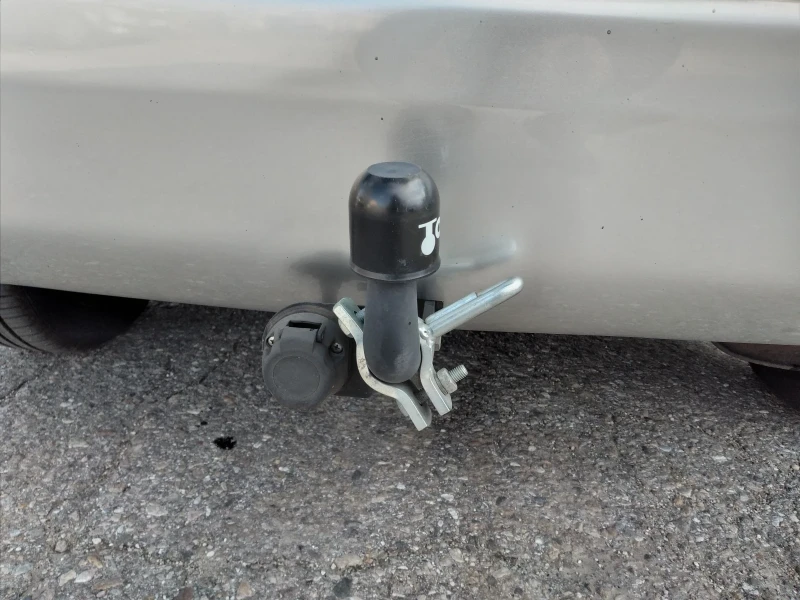 Toyota Corolla verso 1.6  vvti, снимка 11 - Автомобили и джипове - 52962610