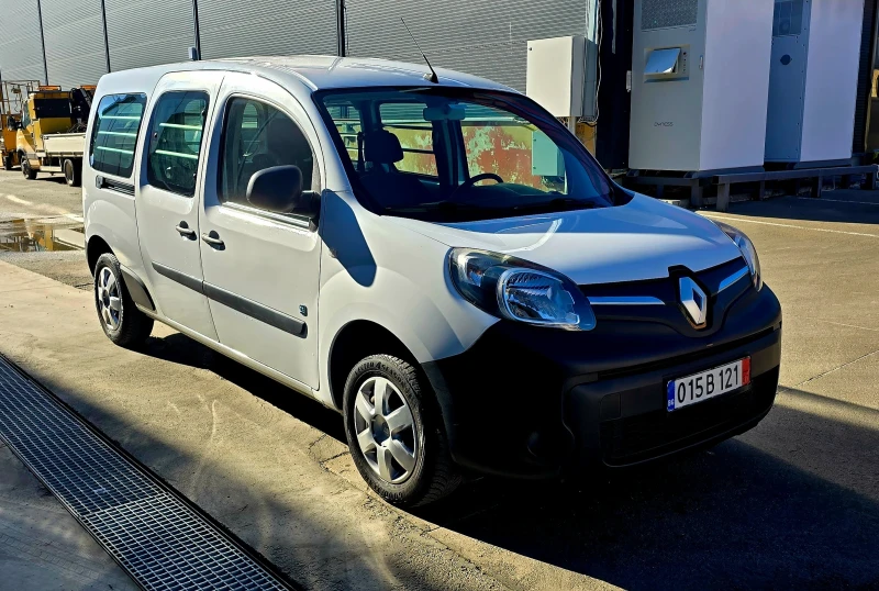 Renault Kangoo, снимка 2 - Автомобили и джипове - 53259648