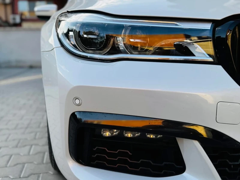 BMW 750 G12 EXTRA LONG 115000km, снимка 4 - Автомобили и джипове - 53402060