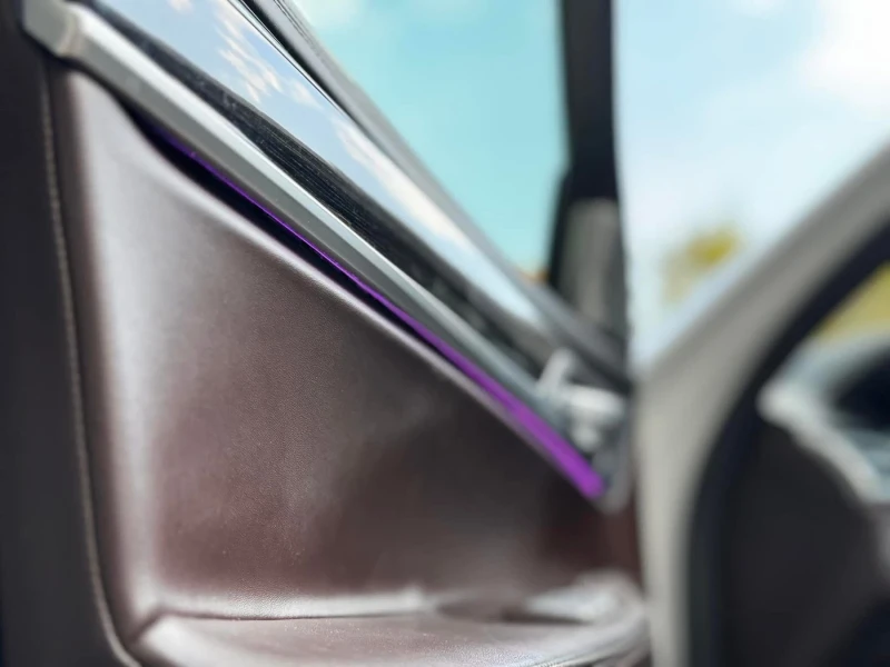 BMW 750 G12 EXTRA LONG 115000km, снимка 11 - Автомобили и джипове - 53402060