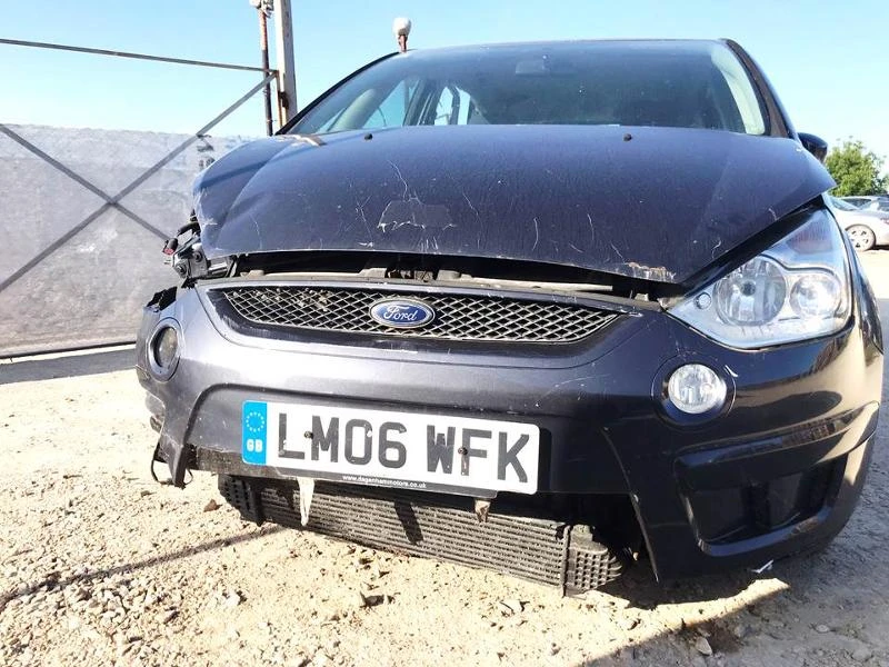 Ford S-Max 1.8, снимка 2 - Автомобили и джипове - 36968315