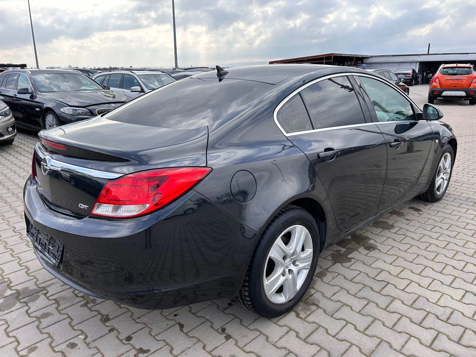 Opel Insignia 2.0CDTI AVTOMAT/NAVI/SEDAN EURO 5 ЛИЗИНГ - изображение 6