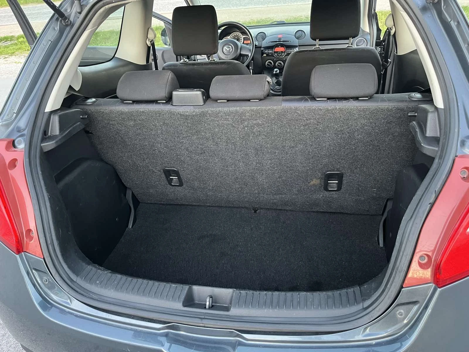 Mazda 2 FACE 1.4I 75 EURO 4  | Mobile.bg   13