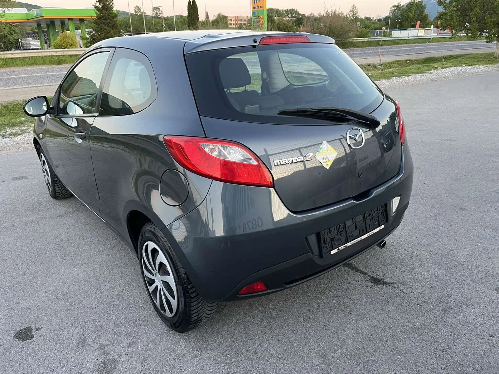 Mazda 2 FACE 1.4I 75кс EURO 4 КЛИМАТИК - изображение 5