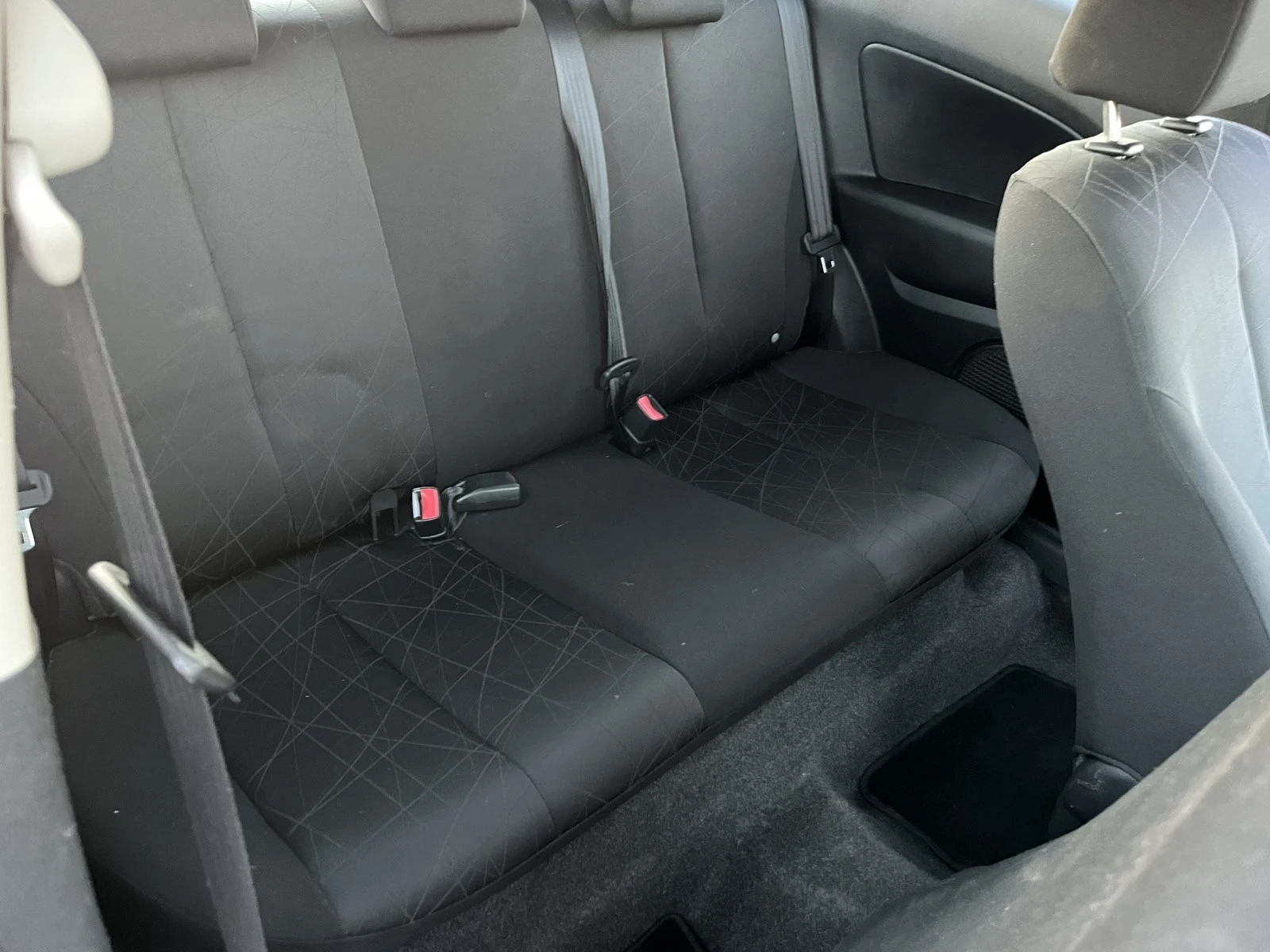 Mazda 2 FACE 1.4I 75кс EURO 4 КЛИМАТИК - изображение 9