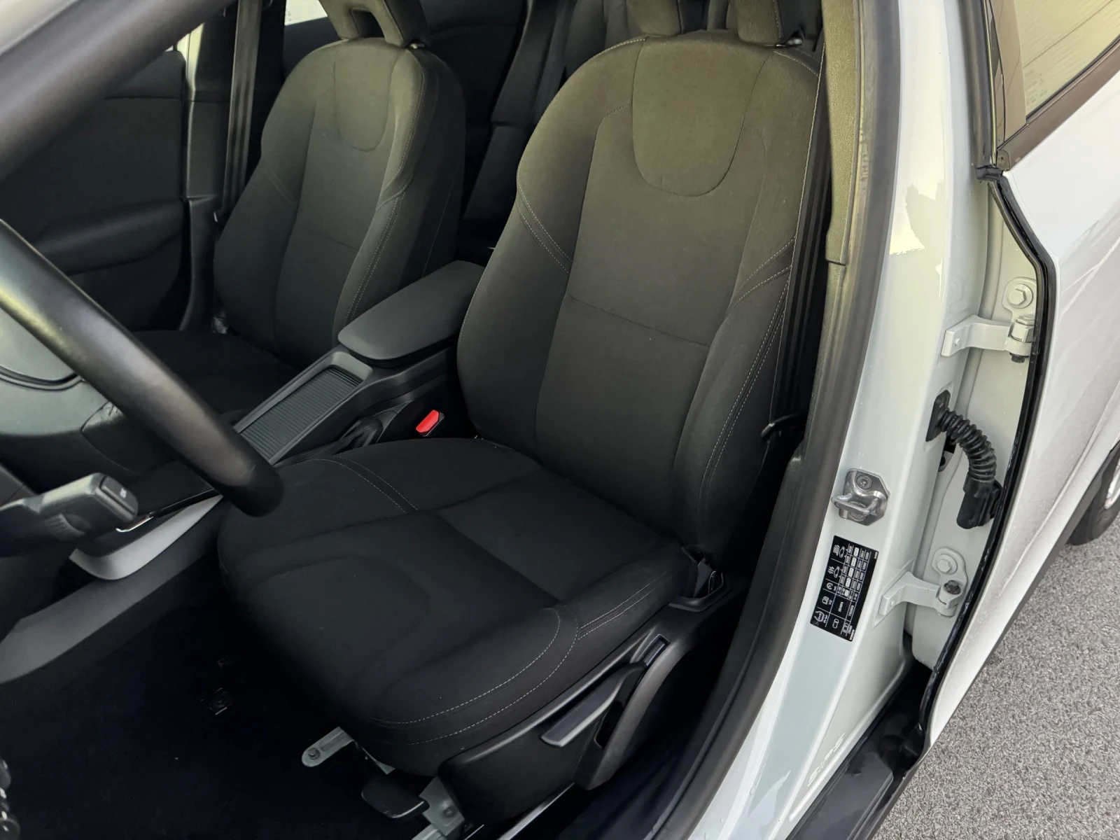 Volvo V40 Cross Country D2 GEARTRONIC SUMMUM | Mobile.bg   13