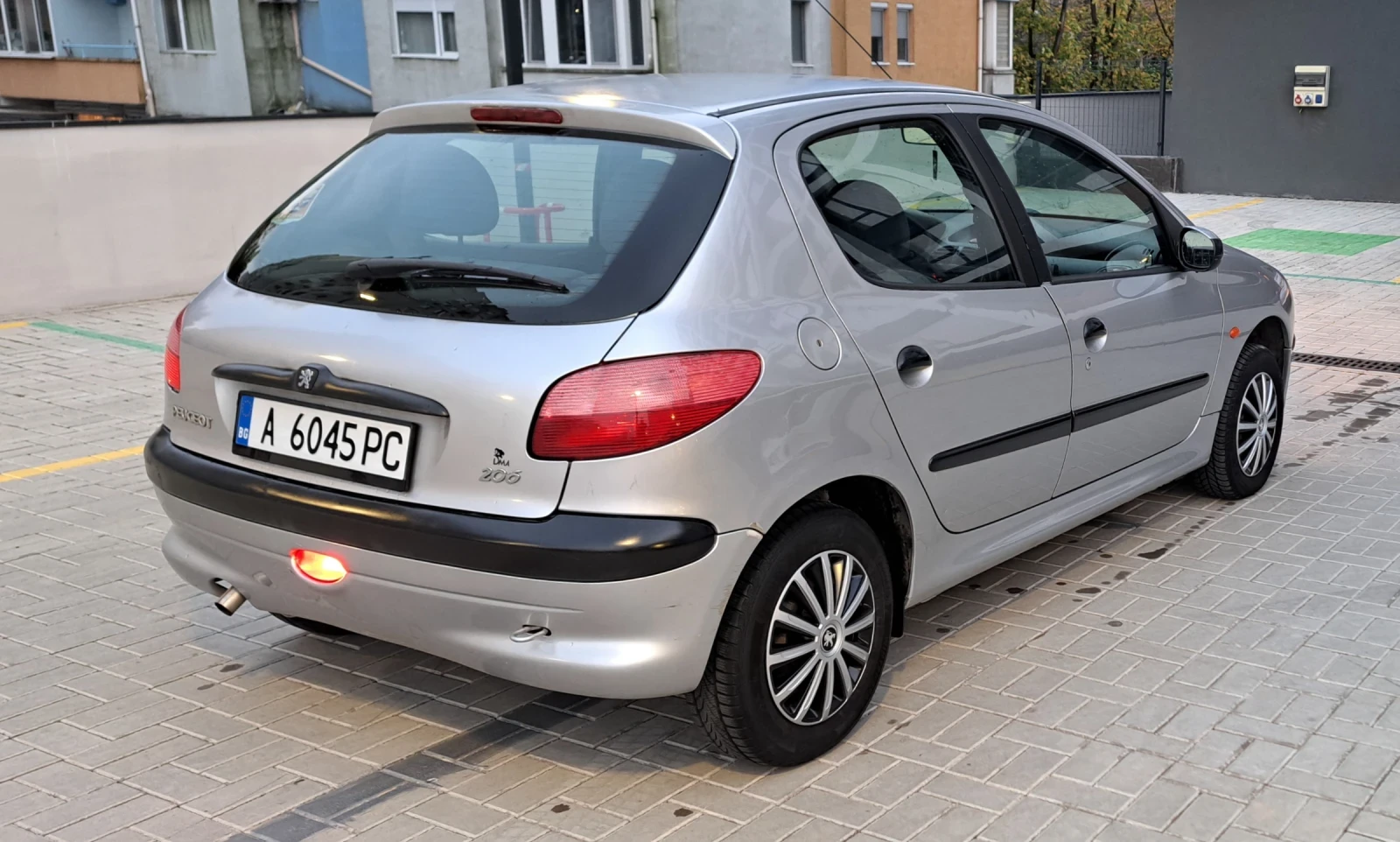 Peugeot 206 1.4/75ps | Mobile.bg   3