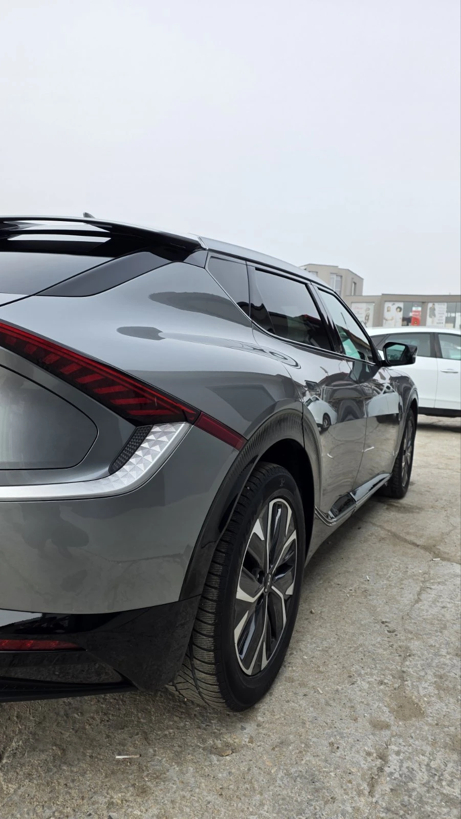 Kia EV6 | Mobile.bg   3