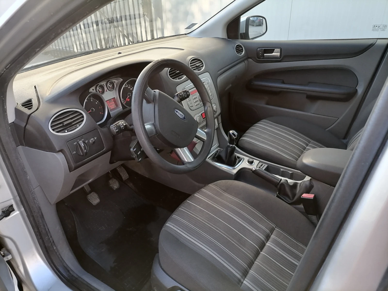 Ford Focus 1.4 | Mobile.bg � ����������� 12