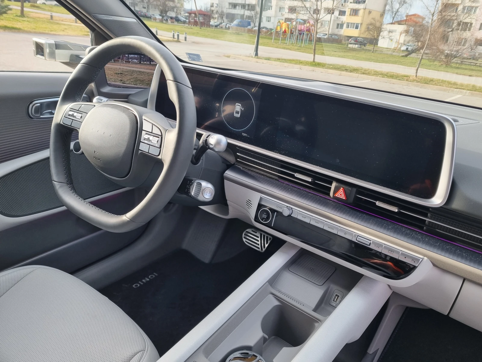 Hyundai Ioniq 6 AWD, 77.4kWh, UNIQ | Mobile.bg � ����������� 10